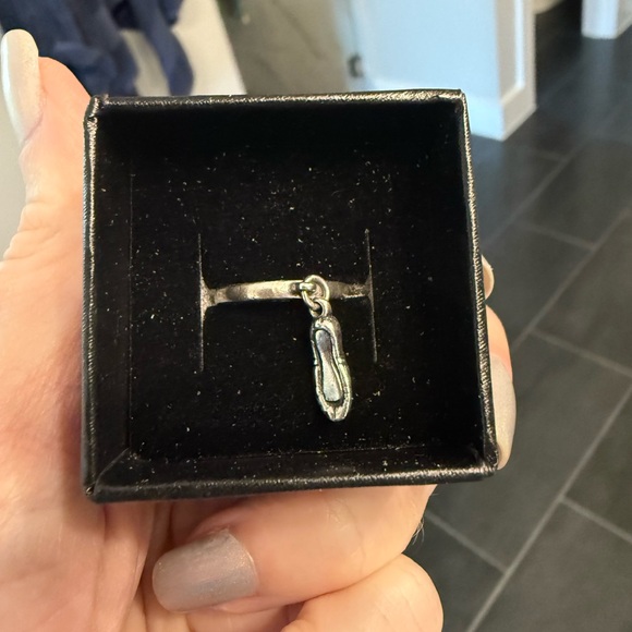 Retired James Avery Ballet Slipper Charm Ring- rare! - Picture 9 of 10
